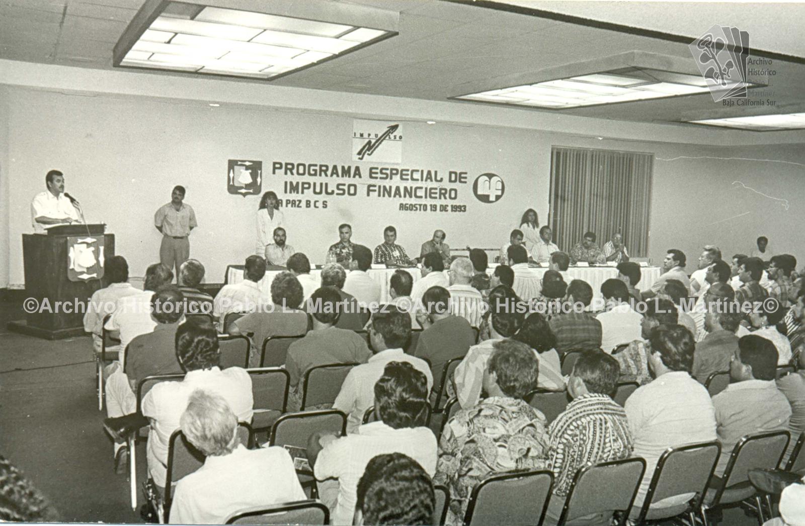 Reunión de Guillermo Mercado Romero dentro del Programa Especial de Impulso Financiero.