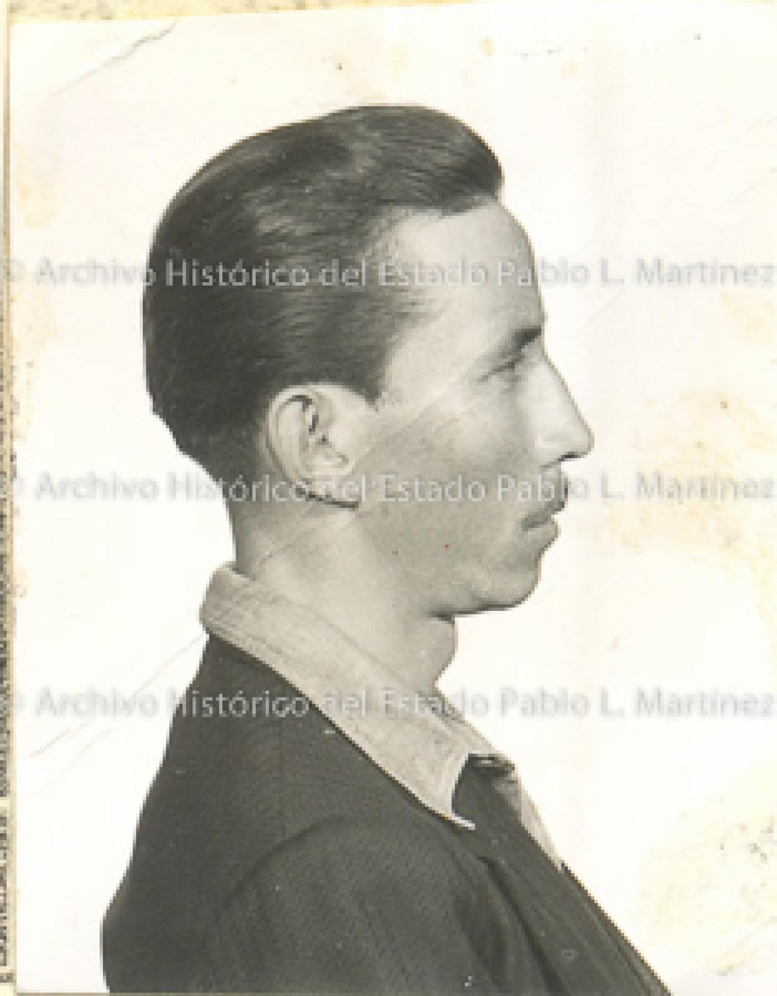 Rodrigo González Sánchez de perfil