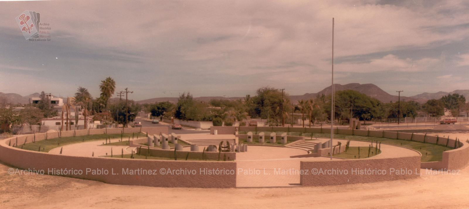 Rotonda de los Sudcalifornianos Ilustres en La Paz, Baja California Sur.