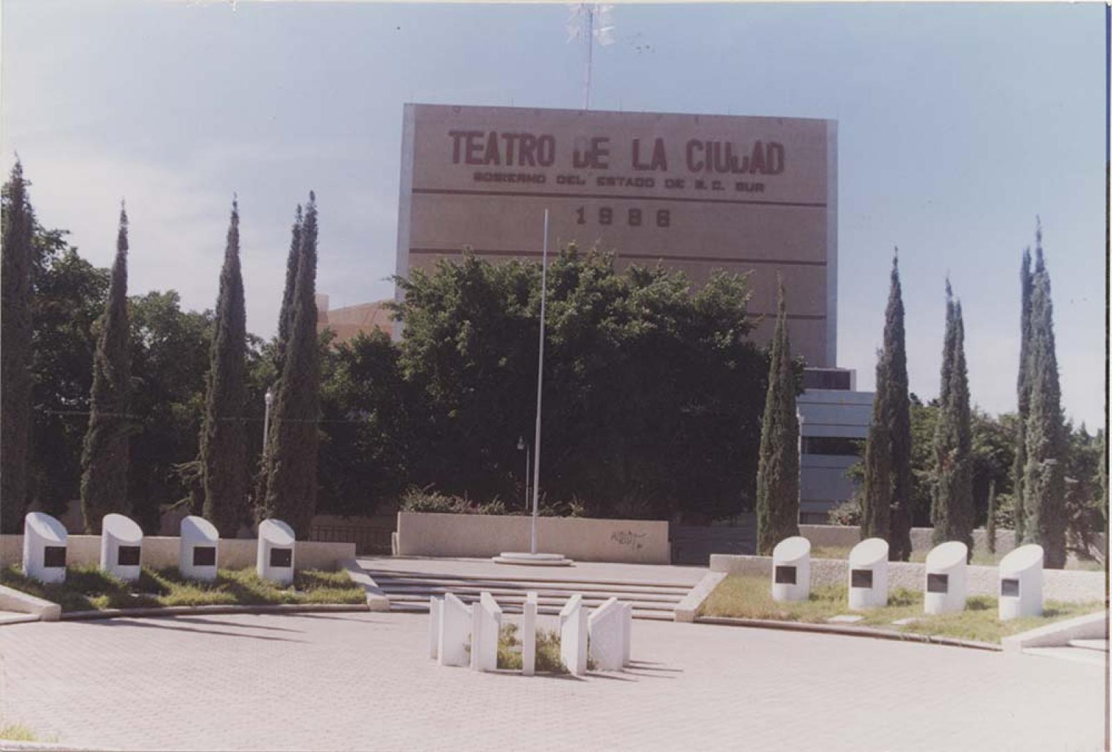 Rotonda de los Sudcalifornianos Ilustres. La Paz, Baja California Sur.