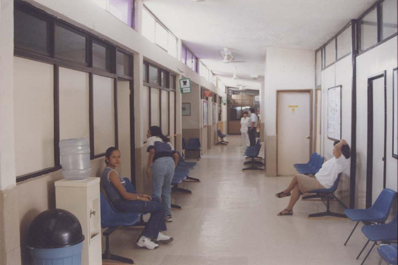 Sala de espera del I.S.S.S.T.E.
