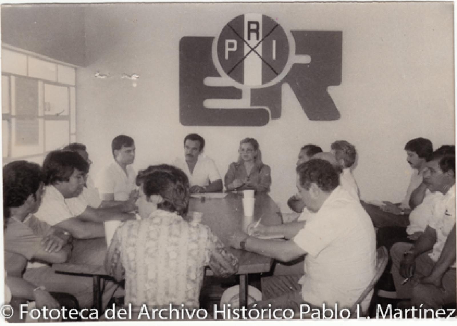 Sesión del Partido Revolucionario Institucional.