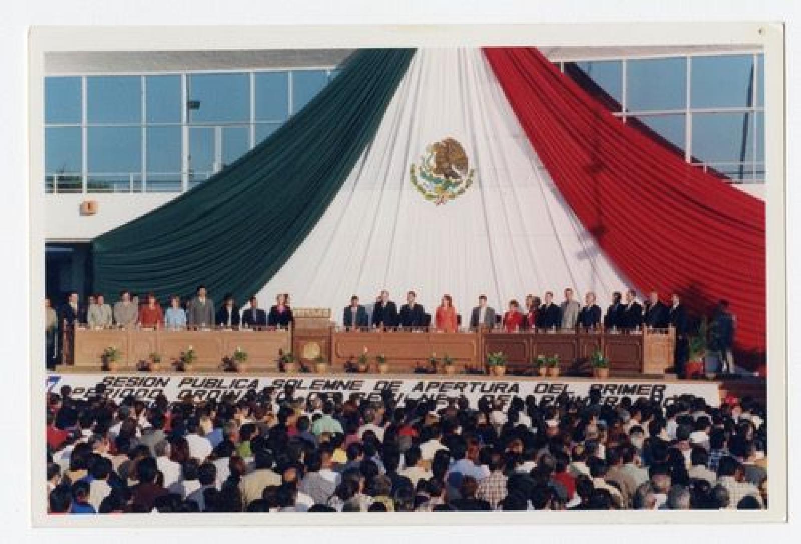 Sesión pública solemne de apertura del primer periodo ordinario de sesiones de primer año.