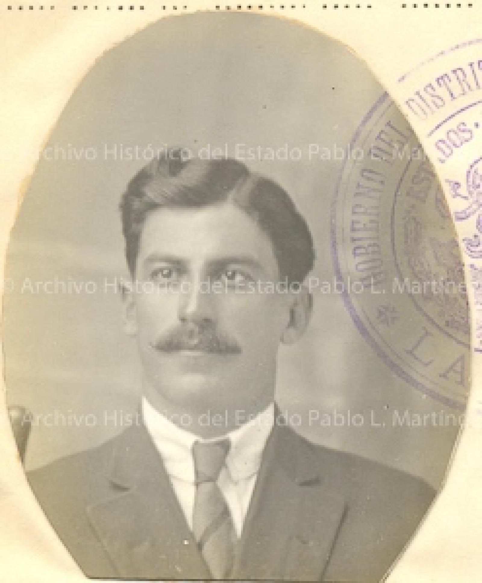 Silvestre Hirales.