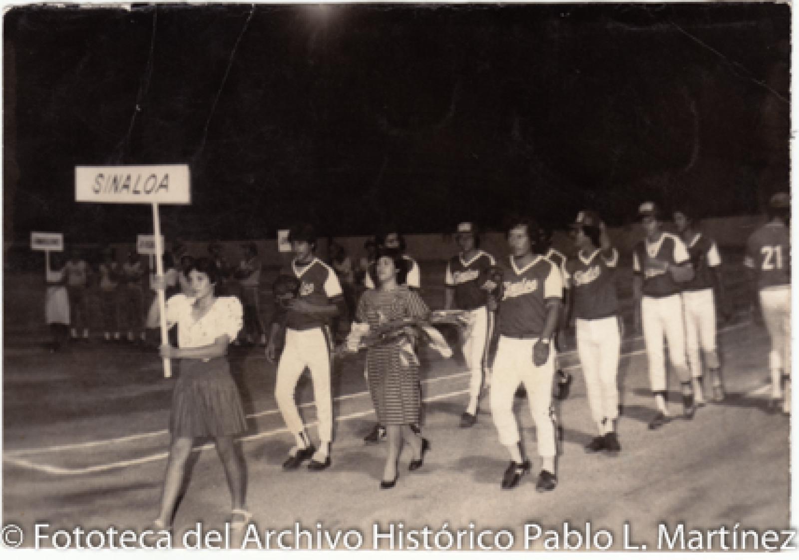 “Sinaloa” equipo varonil de béisbol.