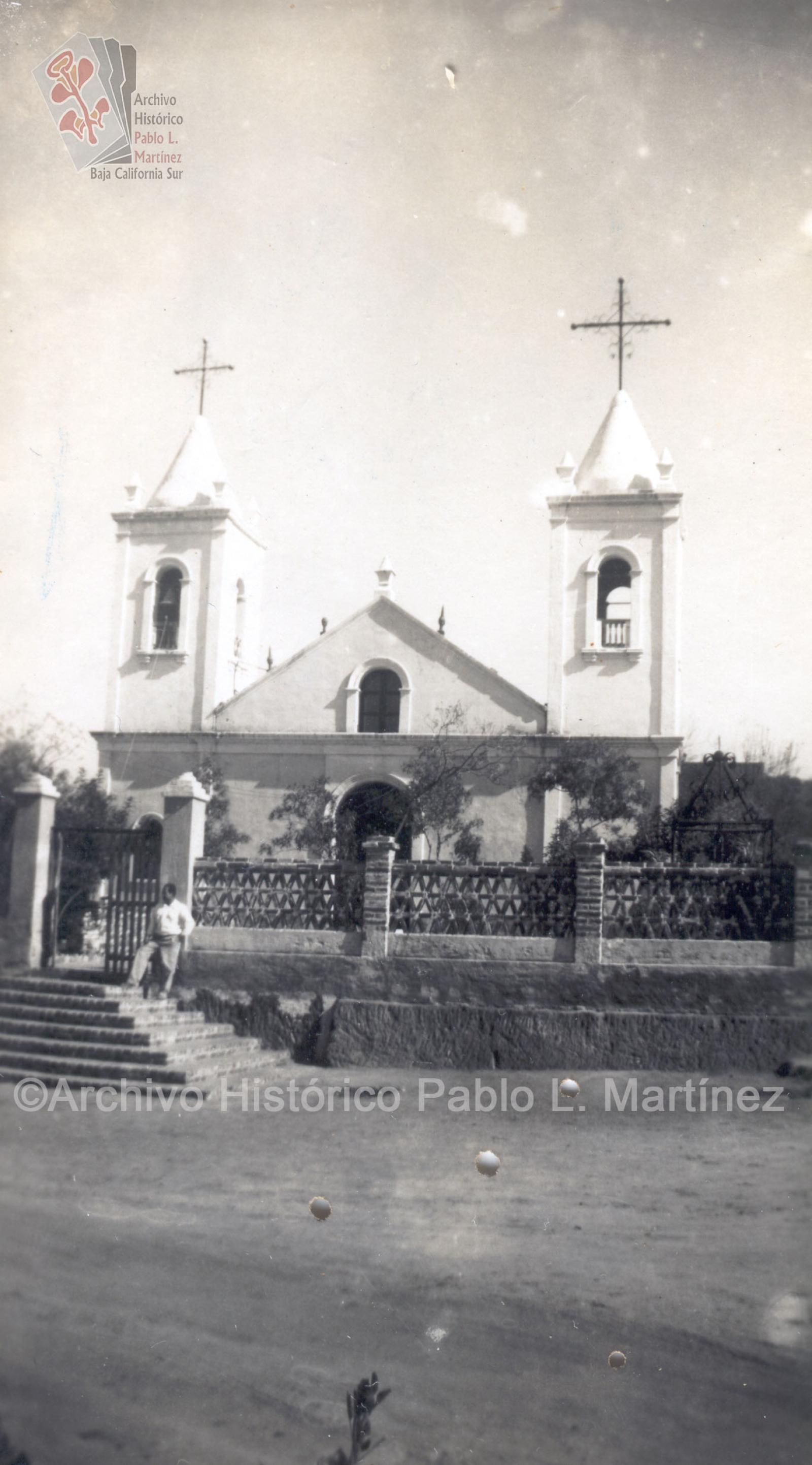 Templo Nuestra Señora de Guadalupe en el pueblo de El Triunfo, Baja California.