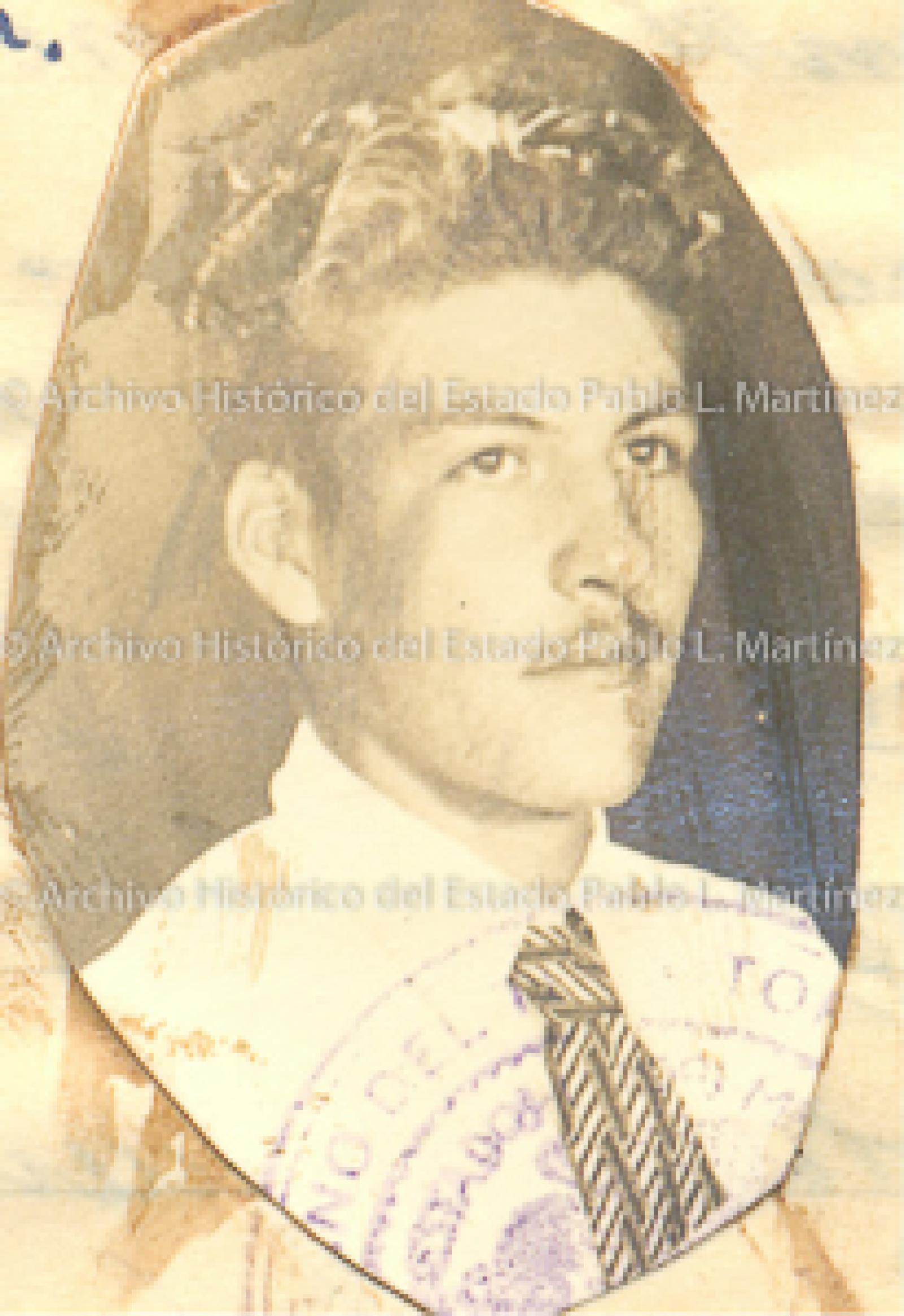 Ubaldo León
