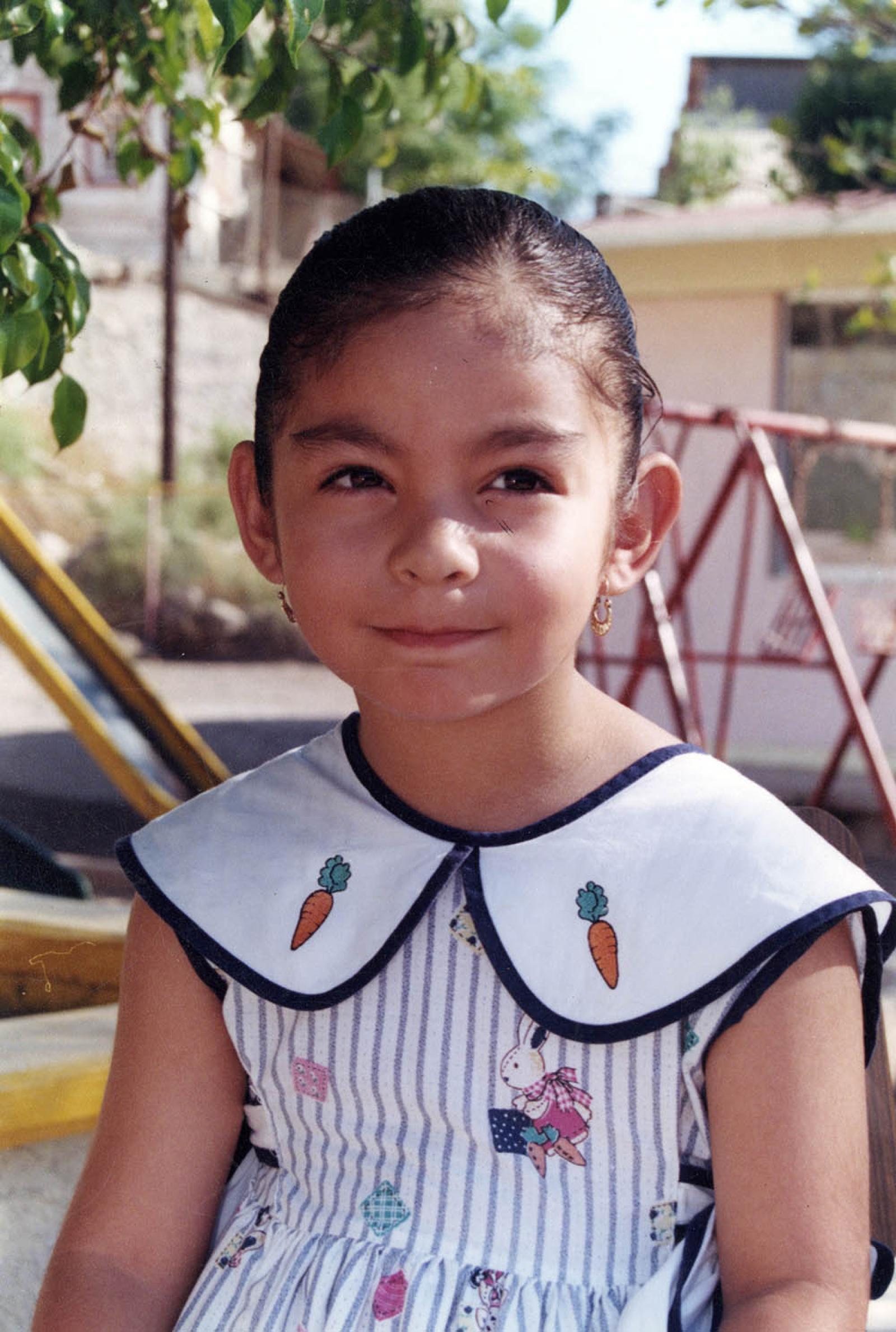“Vargas Cota”, retrato de niña.