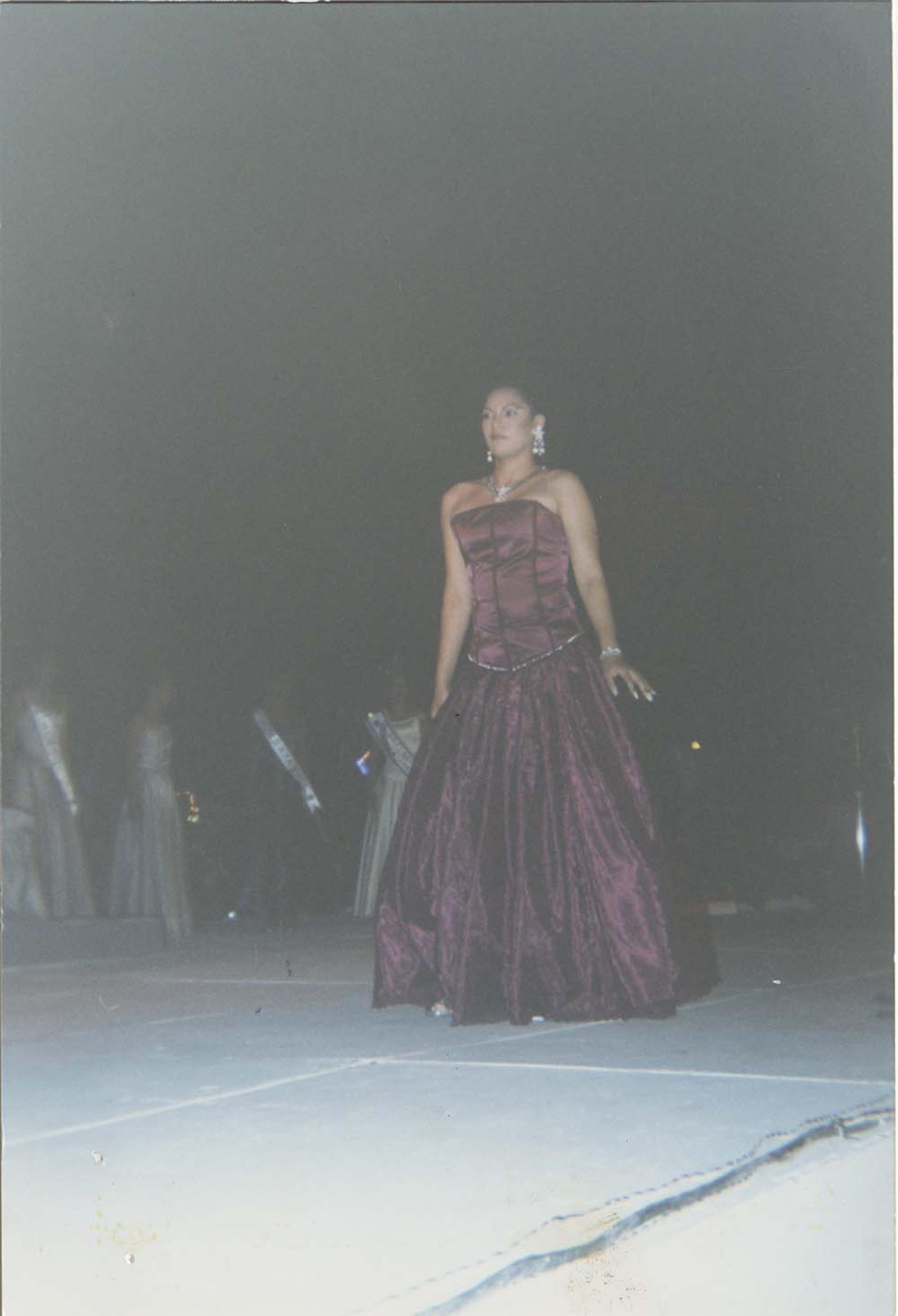 Verónica I, reina de la feria expo Comondú, 2000.