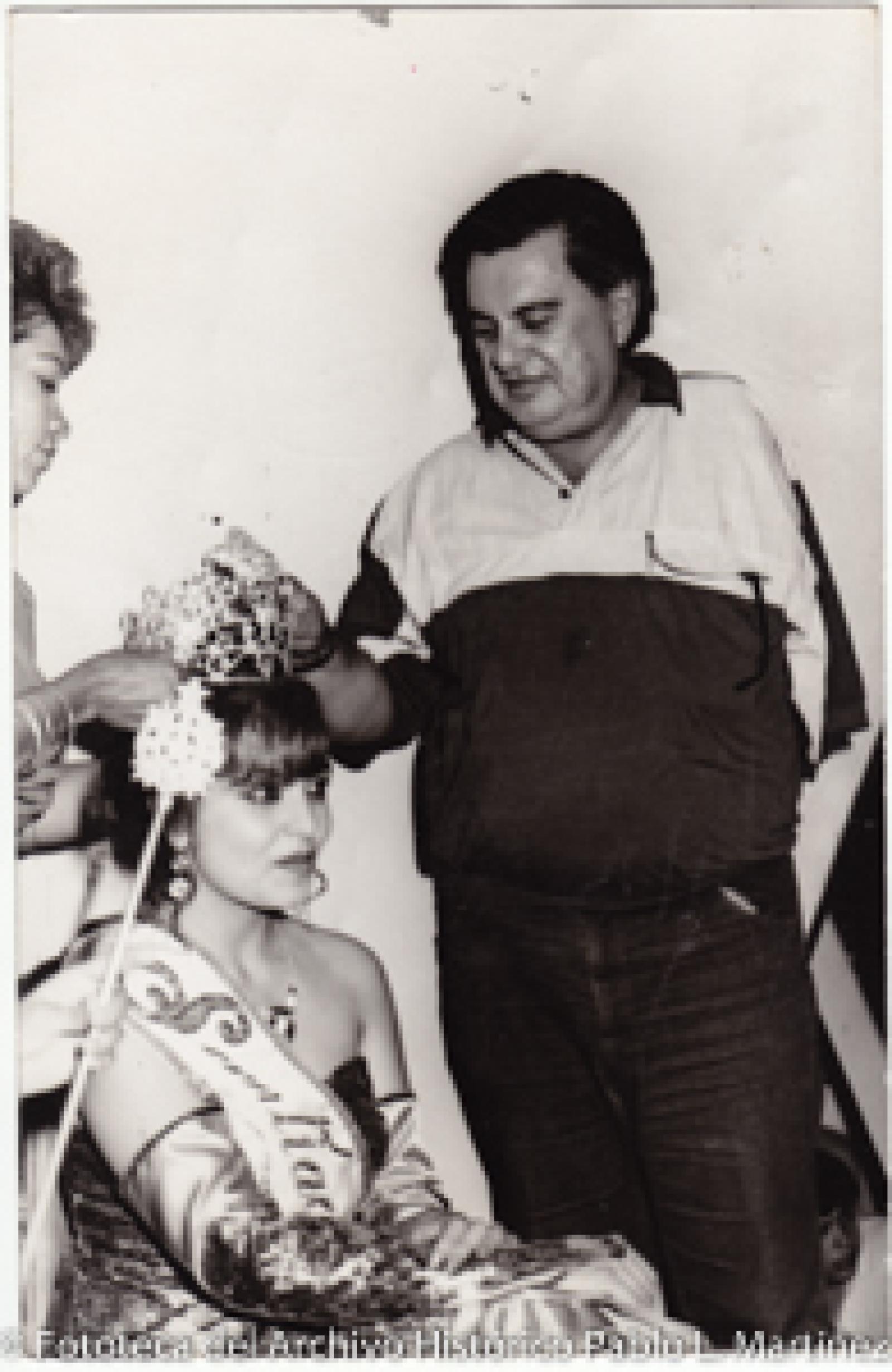 Víctor Manuel Liceaga Ruibal en coronación.