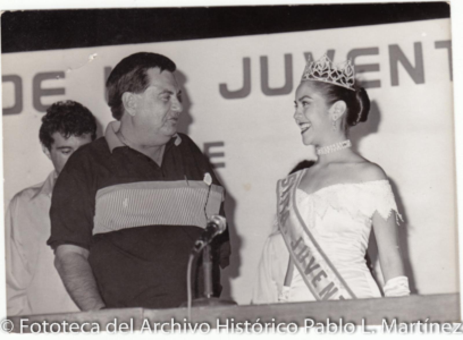 Víctor Manuel Liceaga Ruibal y Señorita Juventud, retrato.
