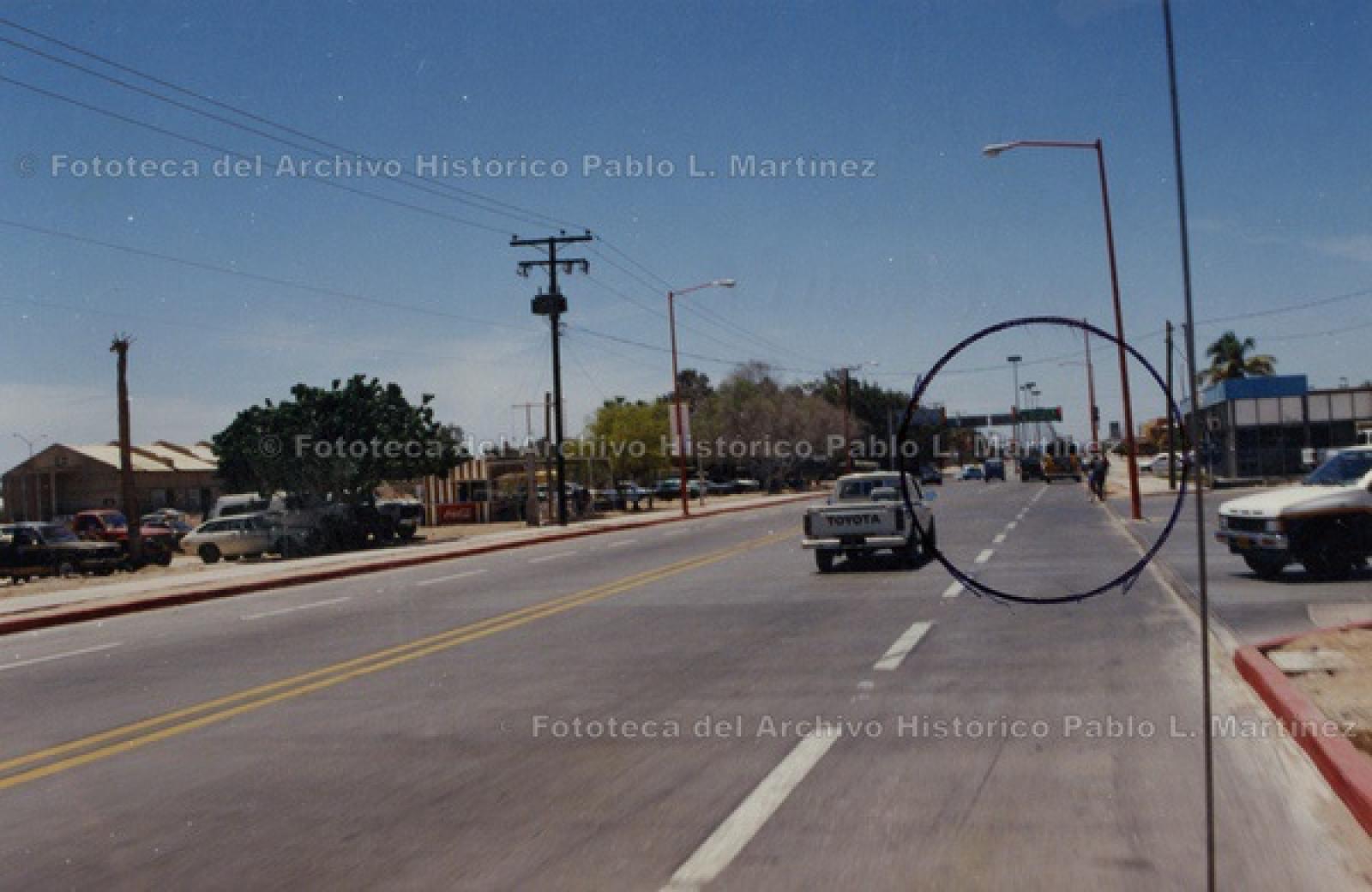 Vista de la carretera al Norte hacia el cruce con la avenida Luis Donaldo Colosio.
