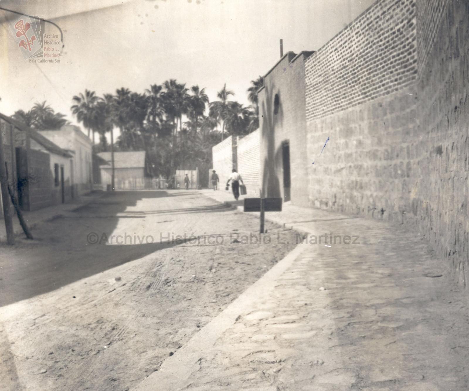 Vista del callejón 18 de marzo hacia la calle Independencia.
