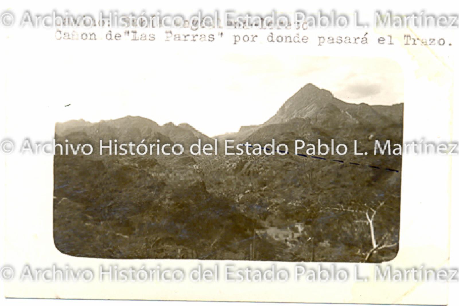 Vista panorámica del "cañón de las Parras".