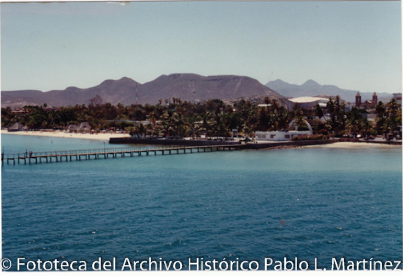 Vista panorámica del Puerto de La Paz.